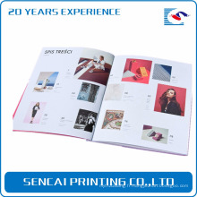 Joli modèle Offset Type d&#39;impression et UV Surface Finition impression magazine pas cher reliure parfaite